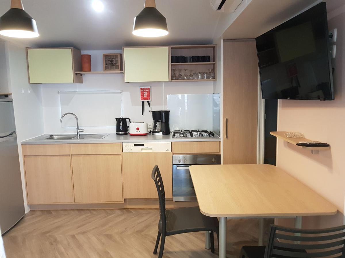 Mobil Home Maxi Confort Sur La Cote D'Azur Fréjus Екстериор снимка